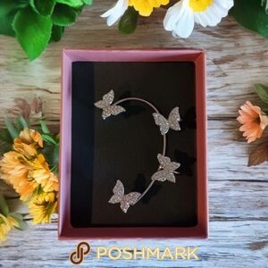 Elegant Butterfly Ear Bracelet with Sparkling Accents